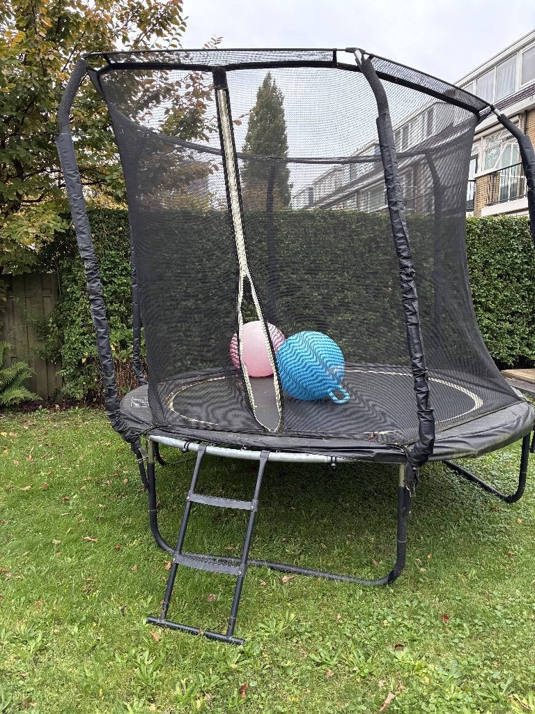 VirtuFit Premium Trampoline met Veiligheidsnet - 251 cm, Kinderen en Baby's, Ophalen, Gebruikt