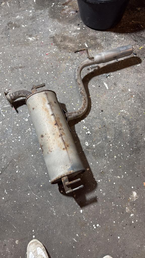 Toyota Celica T23 - Originele einddemper, Ophalen, Toyota