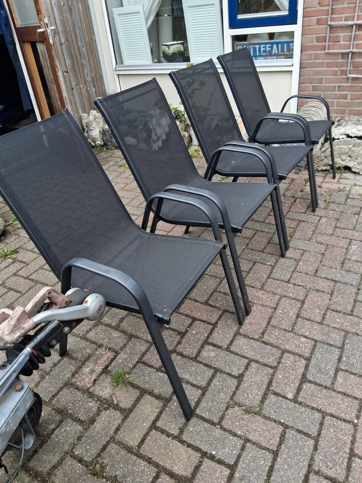 stapelstoelen, Ophalen, Zo goed als nieuw, Kunststof, Stapelbaar