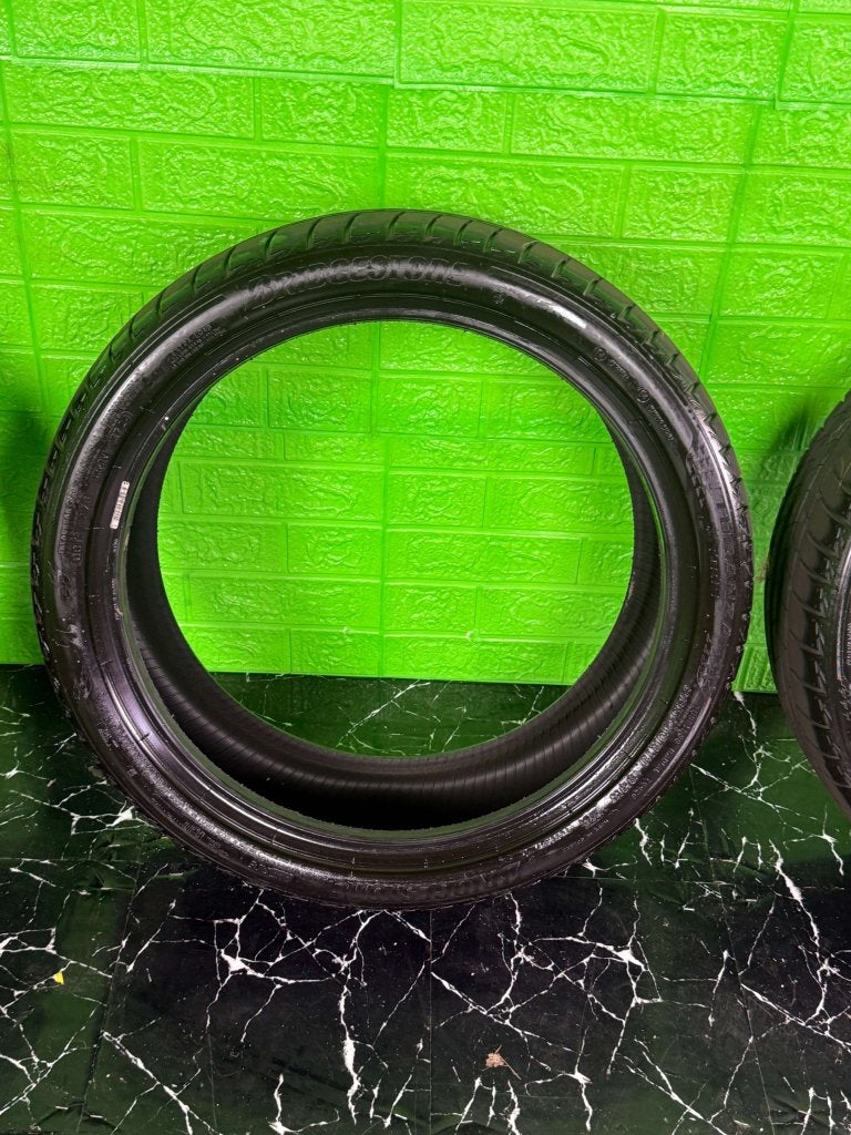 Bridgestone Turanza T005 225/40R19 zomerbanden 8mm, Auto-onderdelen, Banden en Velgen, Gebruikt, Niet ingevuld, Ophalen of Verzenden