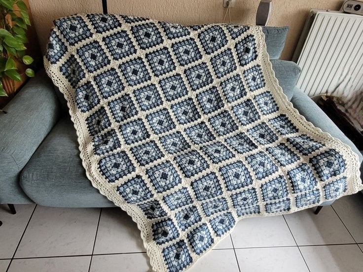 vintage granny square deken plaid gehaakt, Woondeken, Handgemaakt, Acryl, 200 cm
