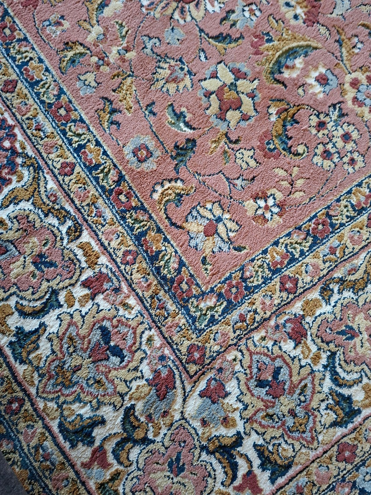 Foto 3 van Prachtig vintage vloerkleed (roze, blauw, geel, groen)