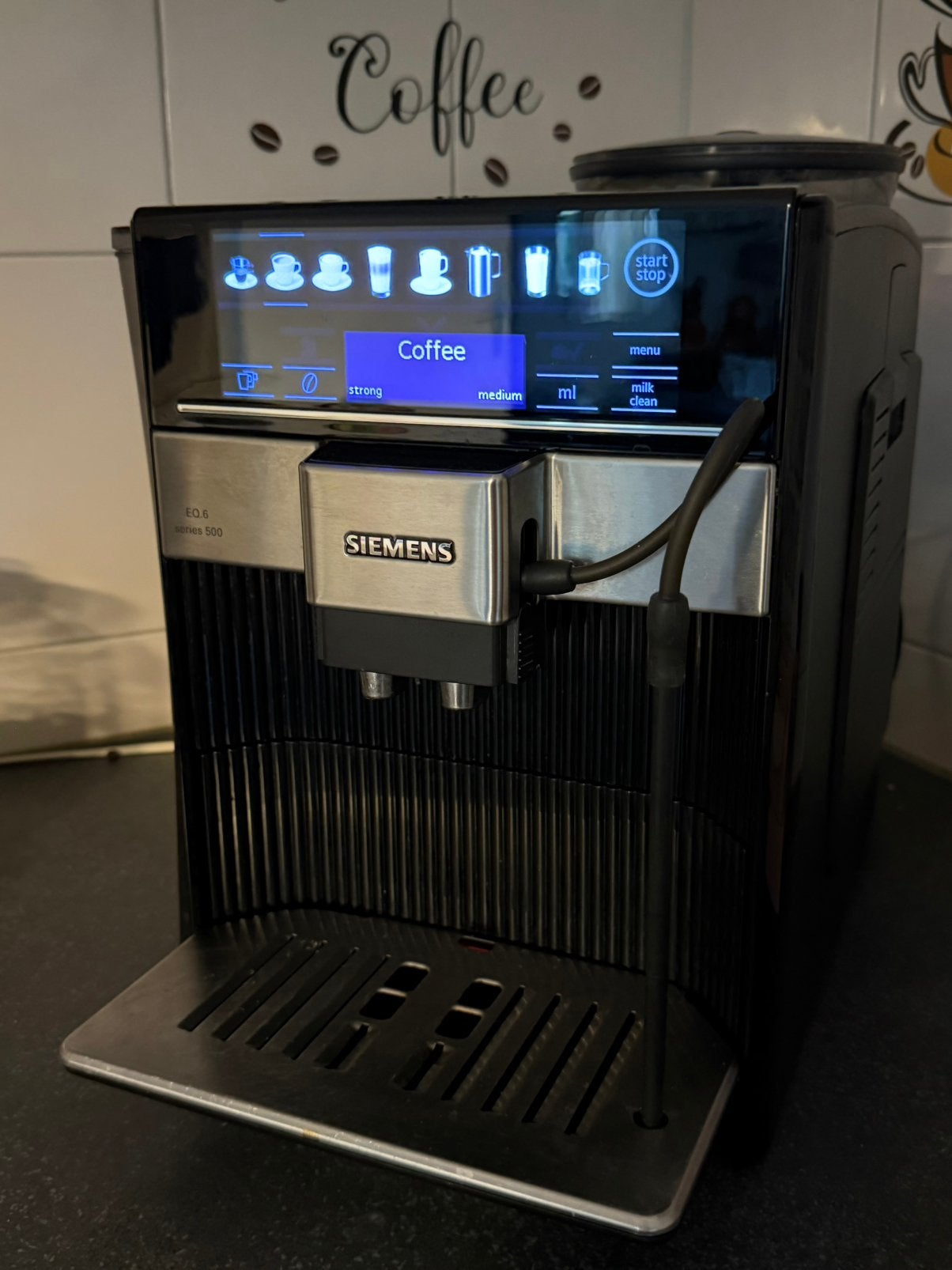 Siemens EQ6 series 300, Koffiemachine, Ophalen of Verzenden, Zo goed als nieuw, 2 tot 4 kopjes