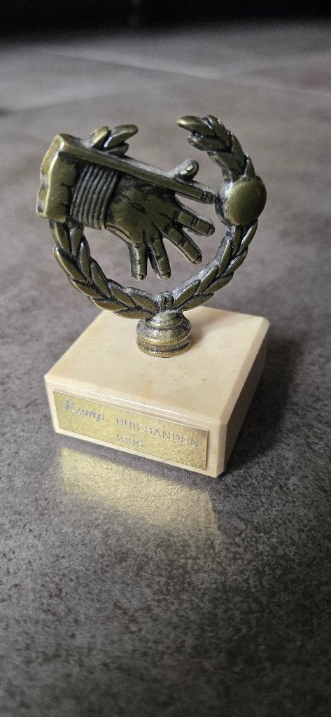 Trofee 1x, Ophalen of Verzenden, Gebruikt
