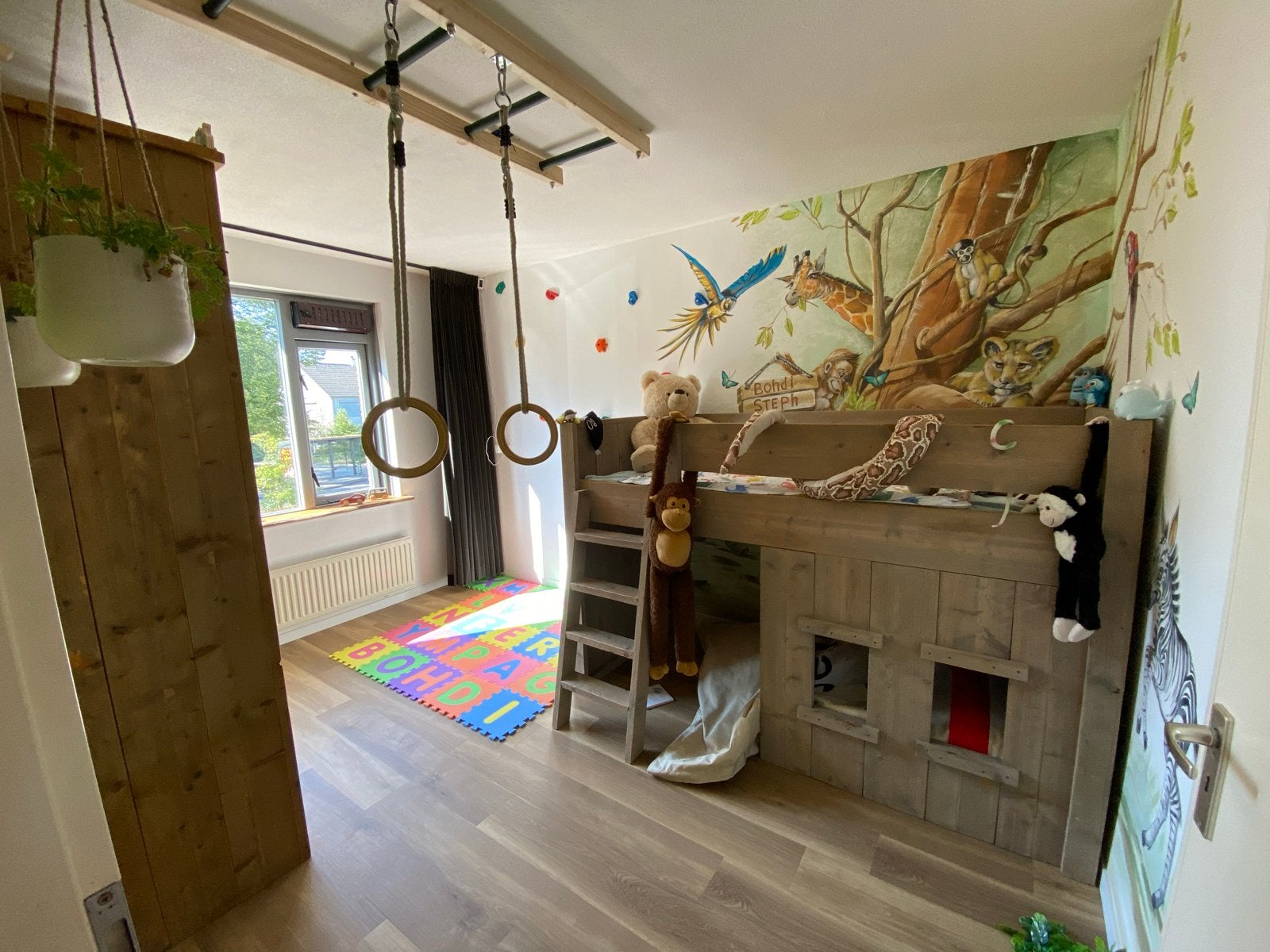 Steigerhouten bed en kledingkast, Ophalen, Gebruikt, 100 cm of meer, Hoogslaper of Stapelbed