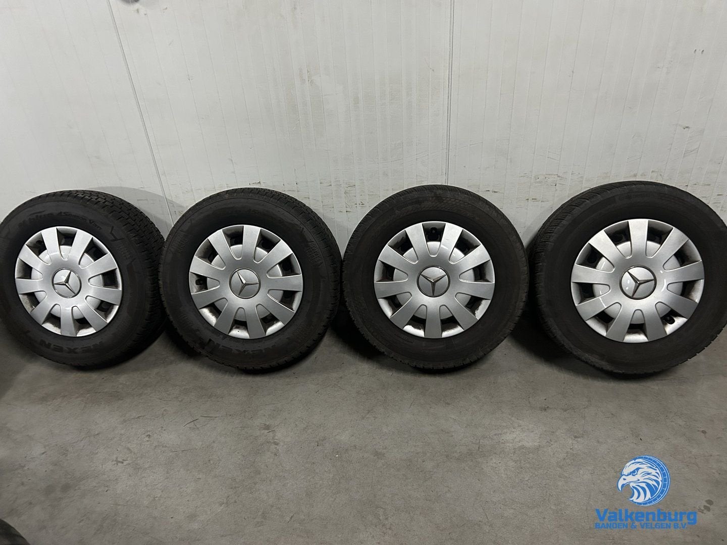 8mm! Originele Mercedes Sprinter B907 B910 16 inch stalen ve, -, Banden en Velgen, Ophalen of Verzenden, 235 mm