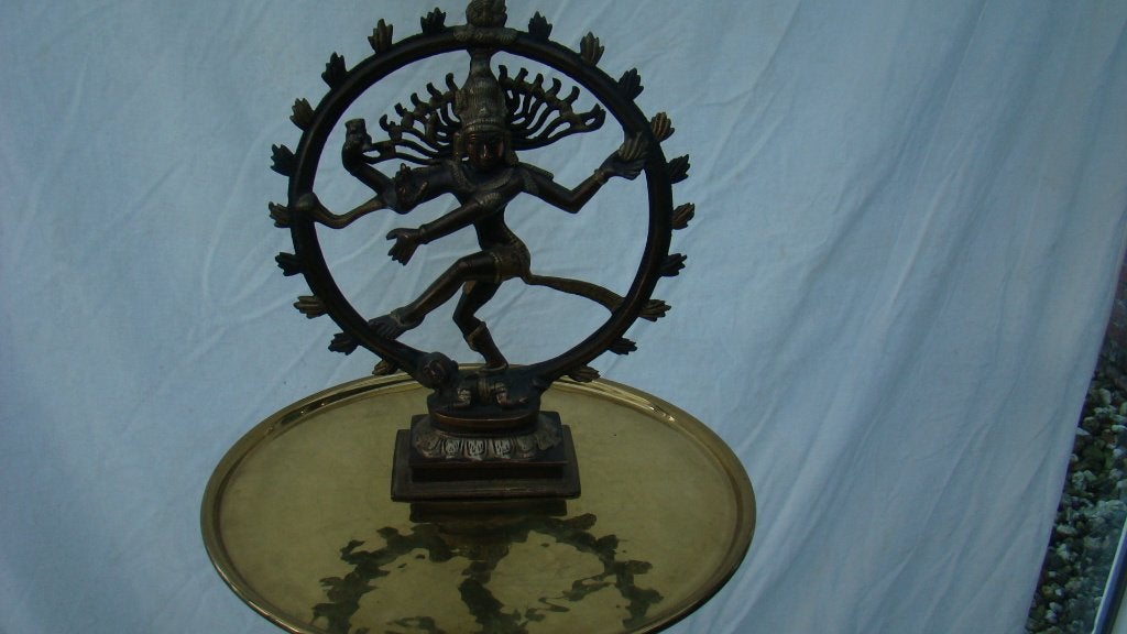 Bronzen beeld van Shiva Nataraja, de kosmische danser, Ophalen of Verzenden, Brons, 20 - 50 cm, Bruin