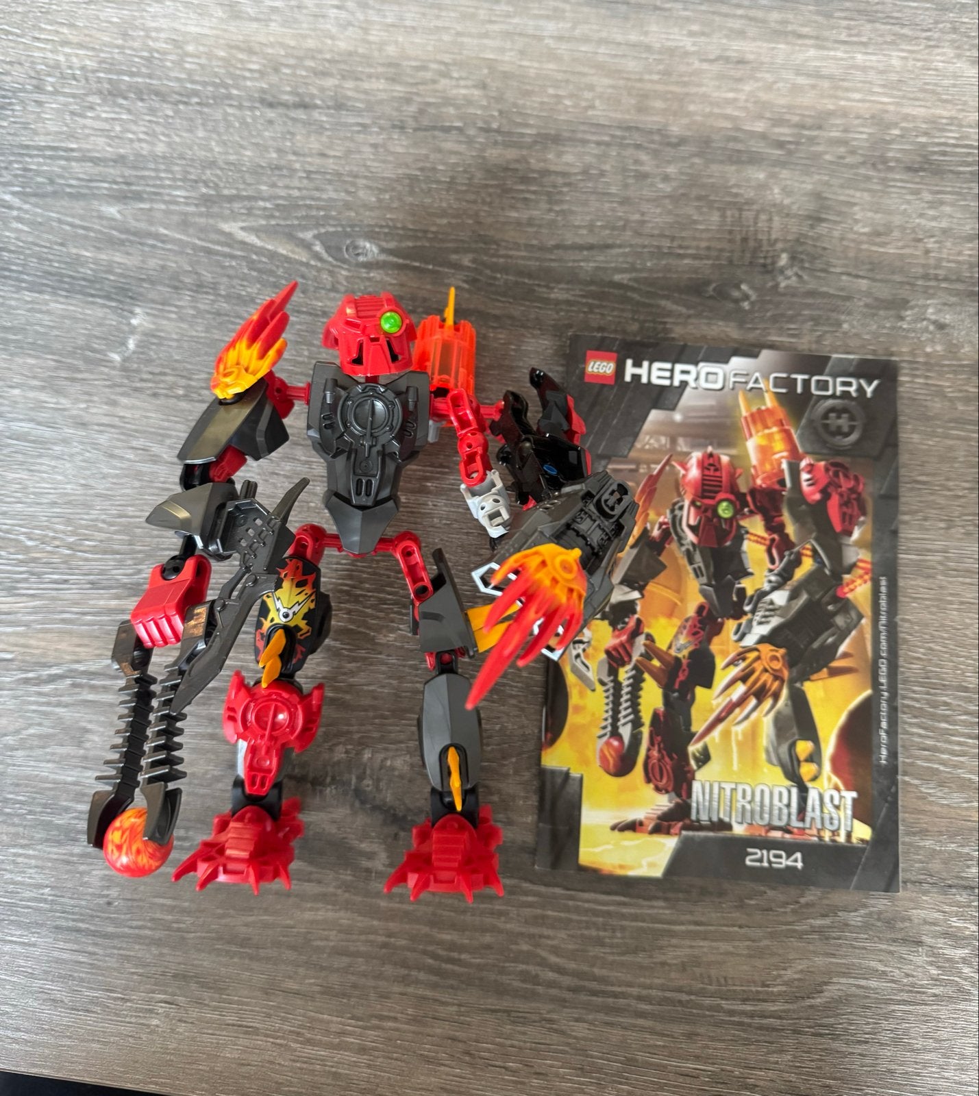 Lego Hero Factory Nitroblast 2194 Compleet, Overige thema's, Lego, Ophalen of Verzenden, Zo goed als nieuw