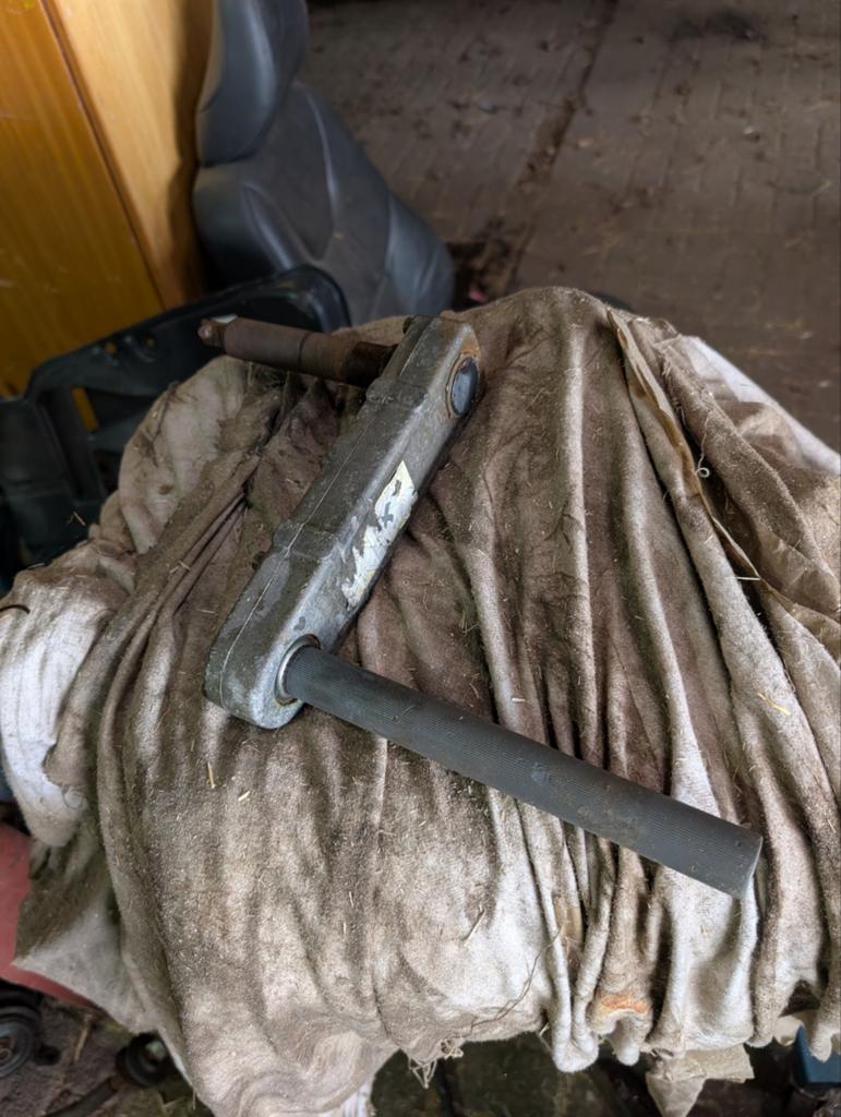 Trilplaat slinger zwengel Samac Hatz, Doe-het-zelf en Verbouw, Ophalen