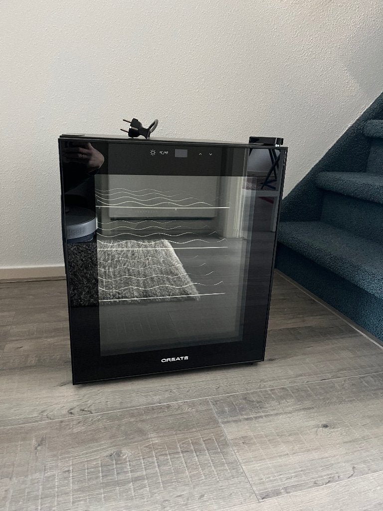 CREATE Wijnkoeler L - Wijnkoelkast 46L (16 flessen), Ophalen, Minder dan 85 cm, Minder dan 75 liter, Energieklasse A of zuiniger