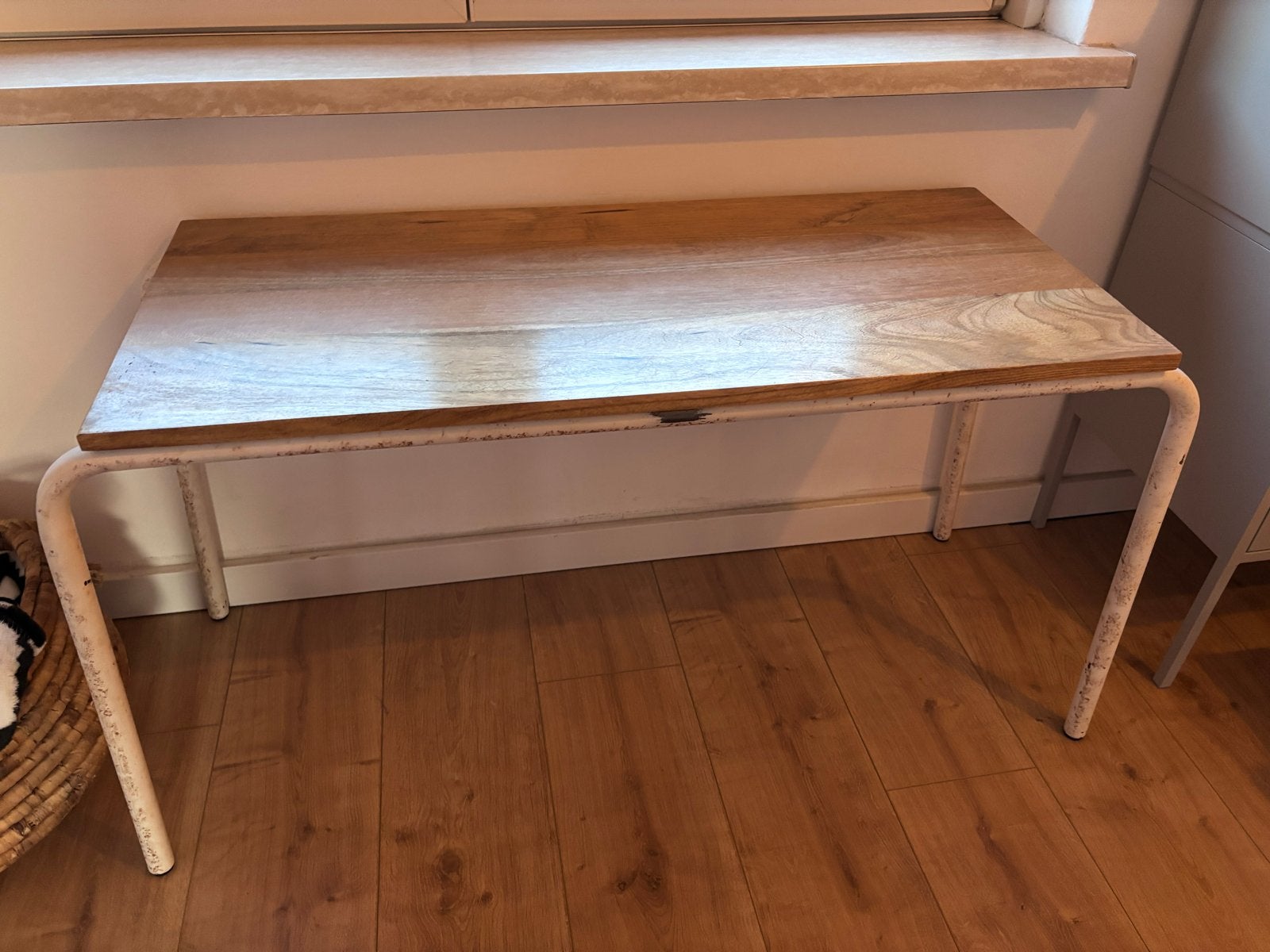 Houten kindertafel met metalen onderstel Kidsdepot, Ophalen, Gebruikt, Tafel(s) en Stoel(en)