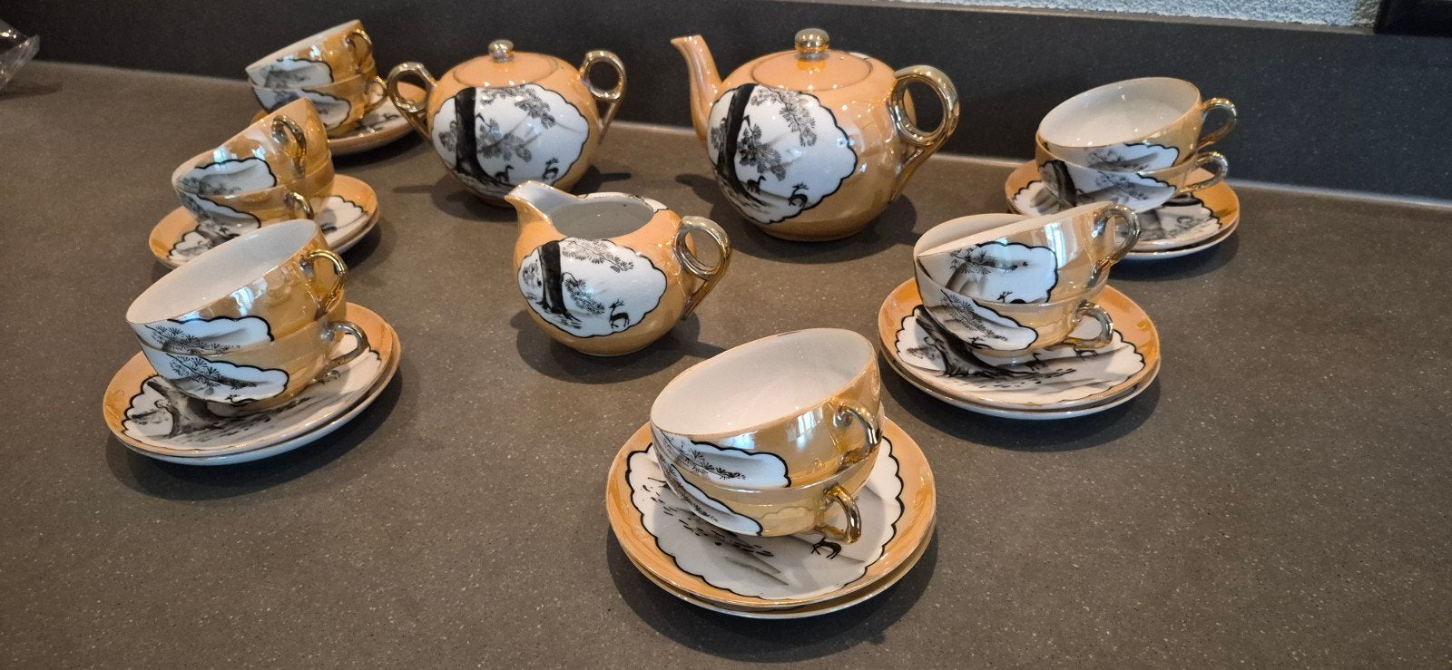Chinees eierschaal porselein theeservies met landschap, Ophalen