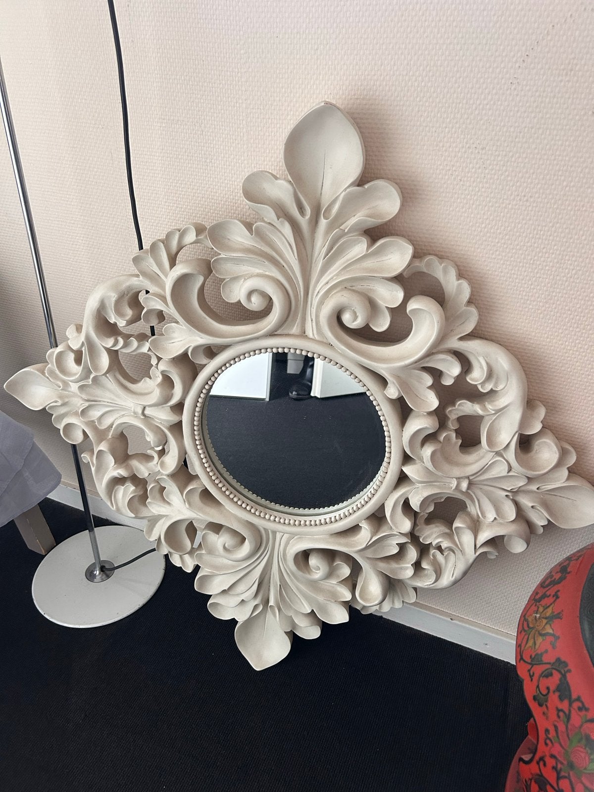 Decoratieve spiegel barok met sierlijke lijst, Ophalen, Gebruikt, Minder dan 100 cm, Ovaal