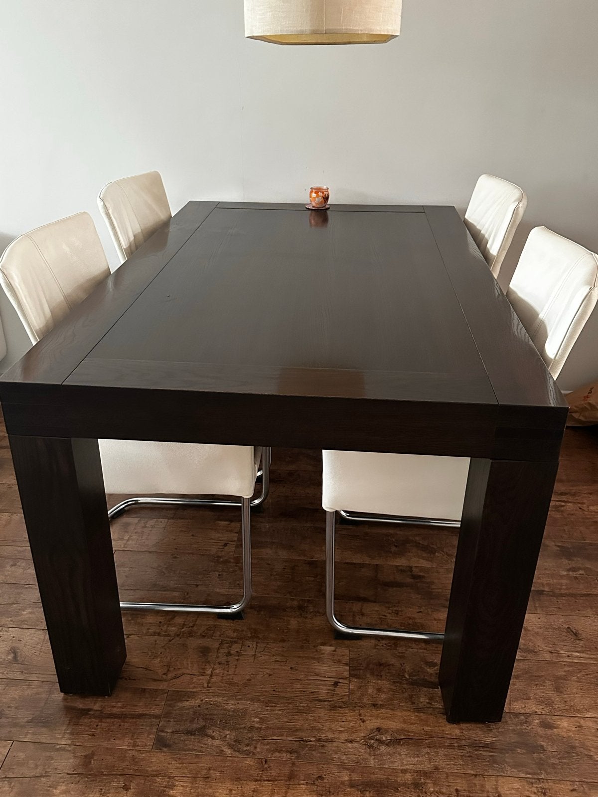 Elegante zwartbruine (Wengé-kleur) eettafel, Ophalen, Gebruikt, 100 tot 150 cm, Eikenhout