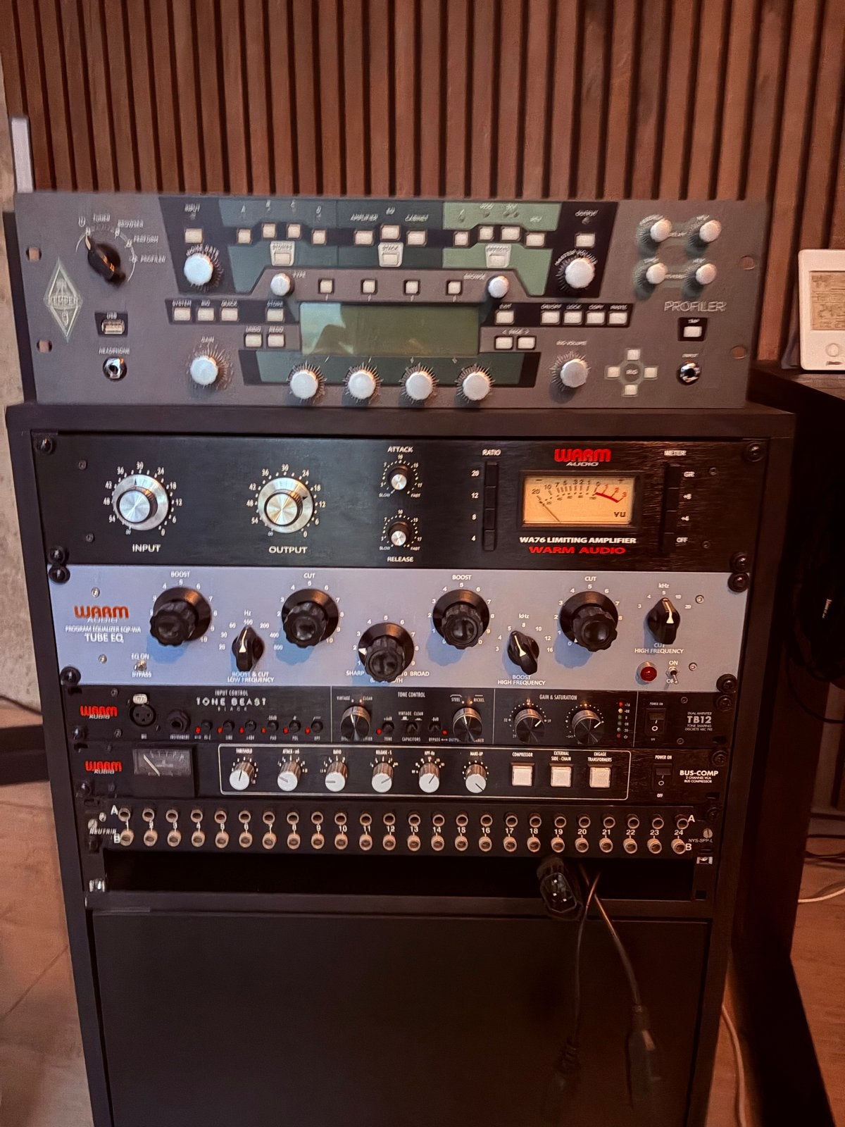Warm Audio Studio Rack: WA76, EQP, Bus Comp, TB12 + Patchbay, Ophalen of Verzenden, Gebruikt