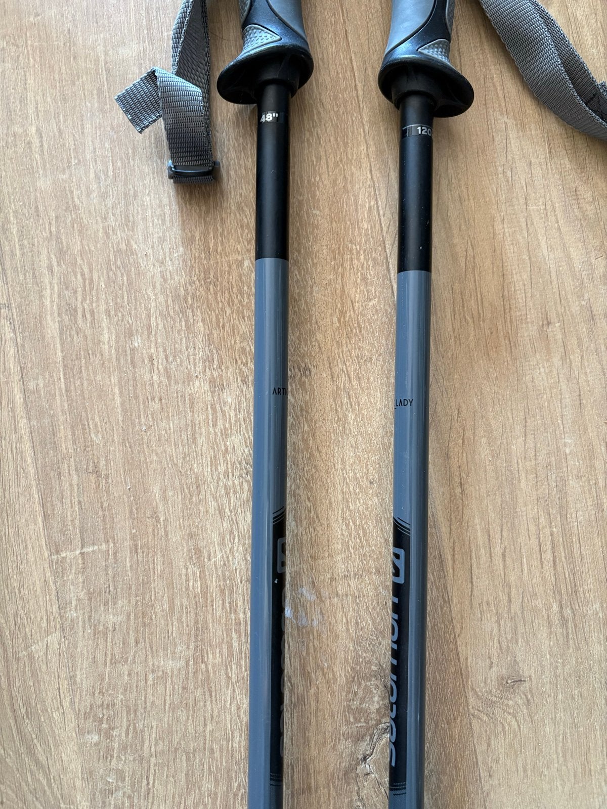 Salomon ski stokken - 120 cm - Zo goed als nieuw, Ophalen, Stokken, 100 tot 140 cm, Salomon
