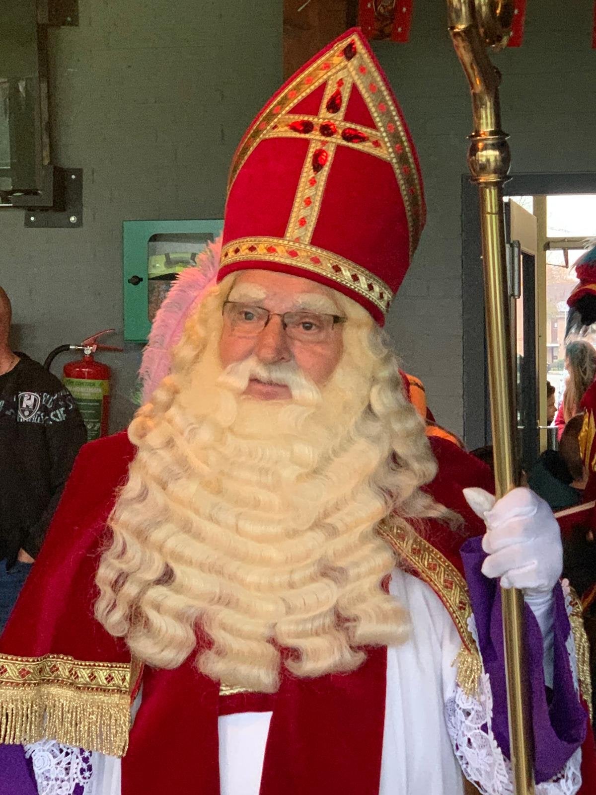 Sint en 3 traditionele pieten, Ophalen, Nieuw