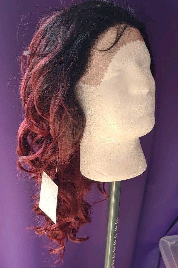 Lace Front Pruik - Paars/Roze Krullen - 50cm - Nieuw, Ophalen of Verzenden, Nieuw, Accessoires