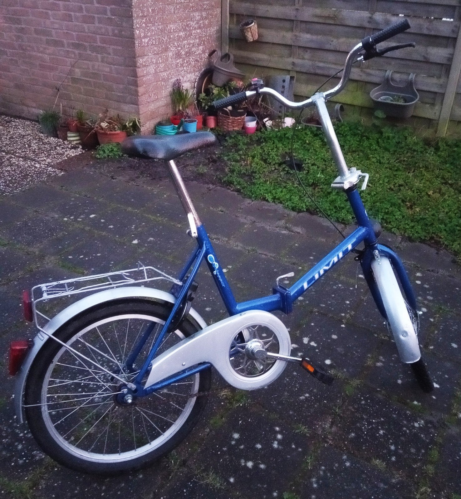 Vouwfiets - Limit - in goede staat, Fietsen en Brommers, Fietsen | Vouwfietsen, 20 inch of meer, Velgrem, Zo goed als nieuw, Totaal opvouwbaar