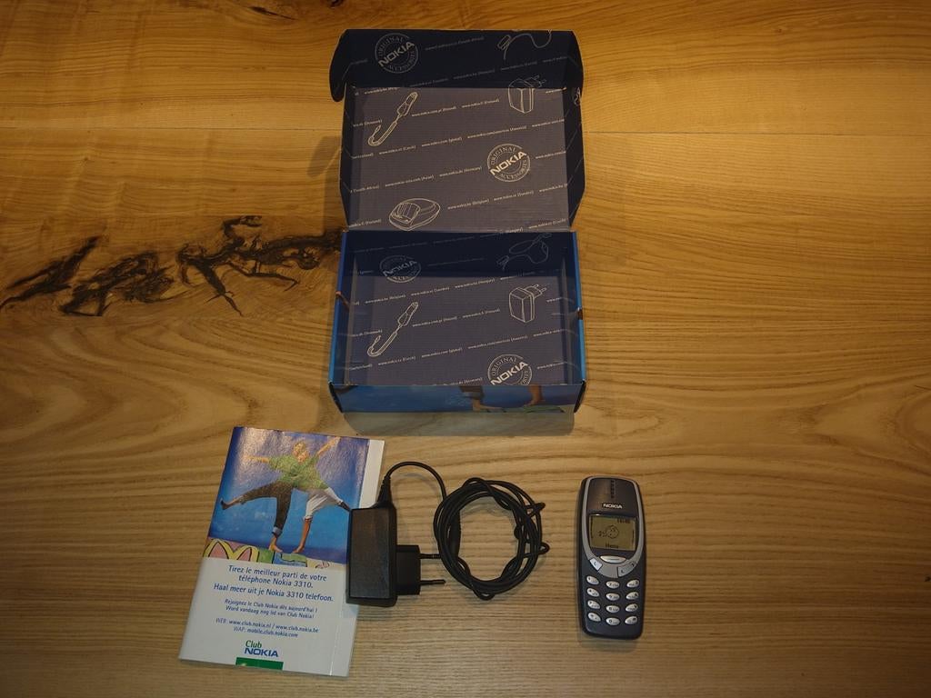 Full set matching imei Nokia 3310, Telecommunicatie, Ophalen of Verzenden, Zo goed als nieuw, Blauw