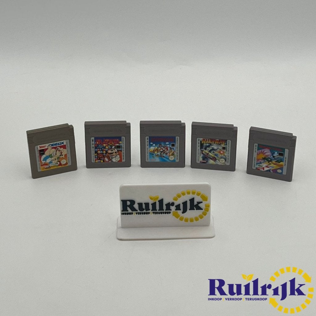 Diverse Gameboy Classic / Color GCB games - Per stuk te koop, Nintendo, Zo goed als nieuw, Support@nintendo.com, 11-1 Hokotate-cho, Kamitoba, Minami-ku
Kyoto 601-8501
Japan
