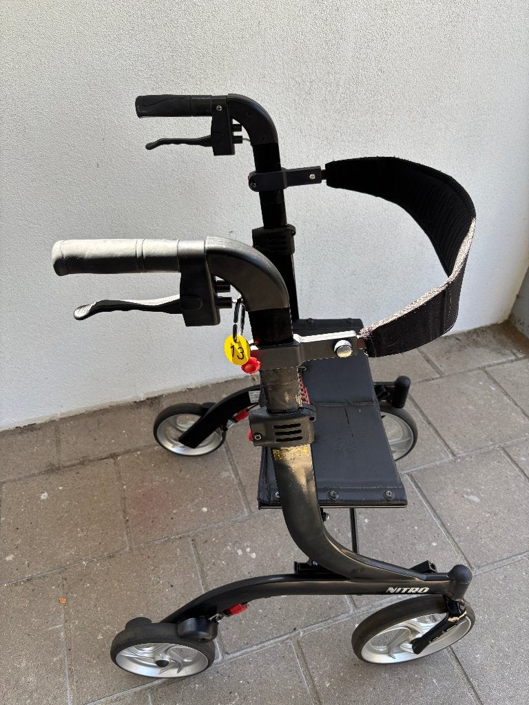 Nr 13... Rollator Nitro Drive M, Ophalen, Gebruikt, Nitro, .
