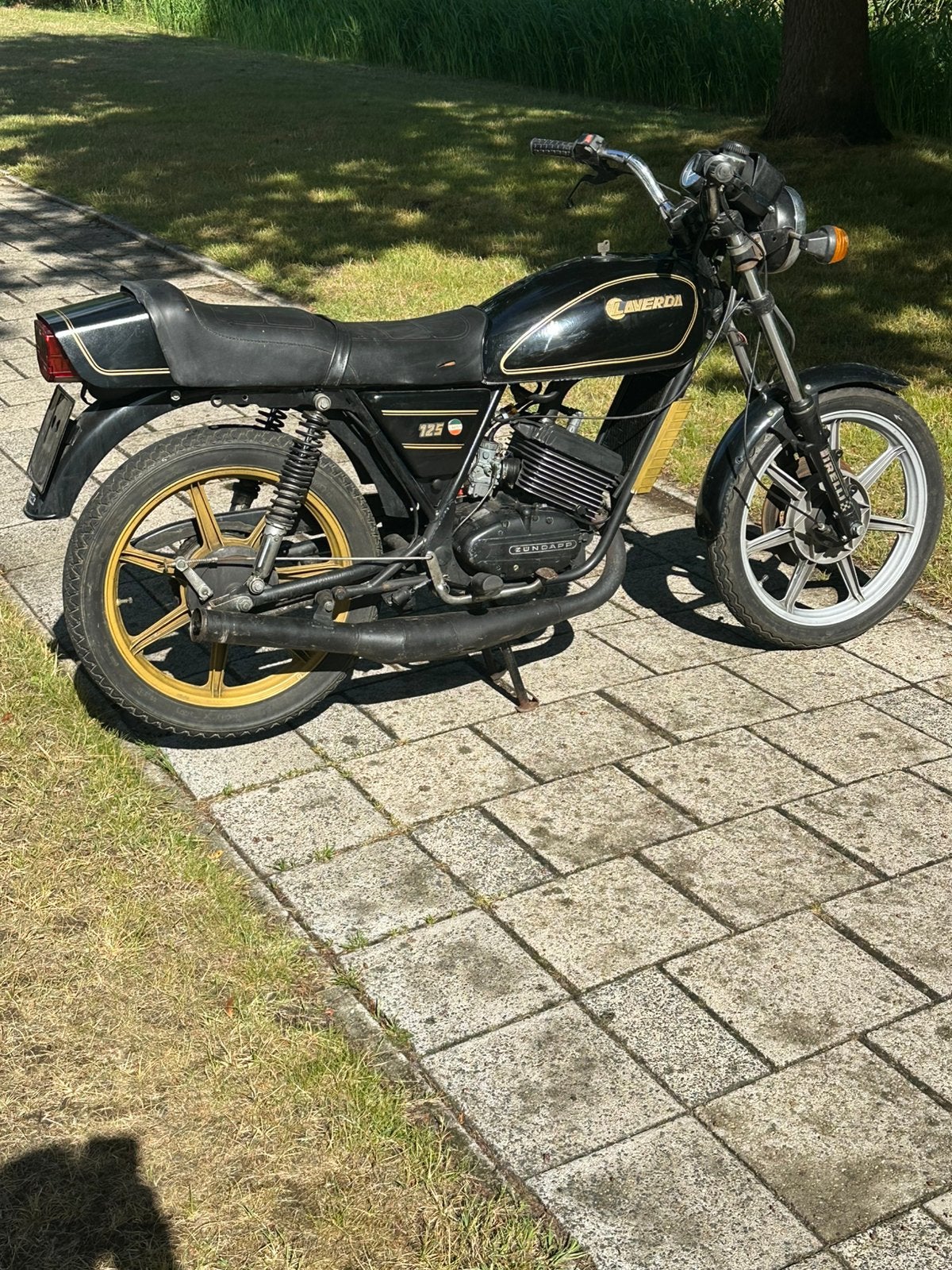 Laverda lz 125 — zundapp 125 cc motorblok., Ophalen