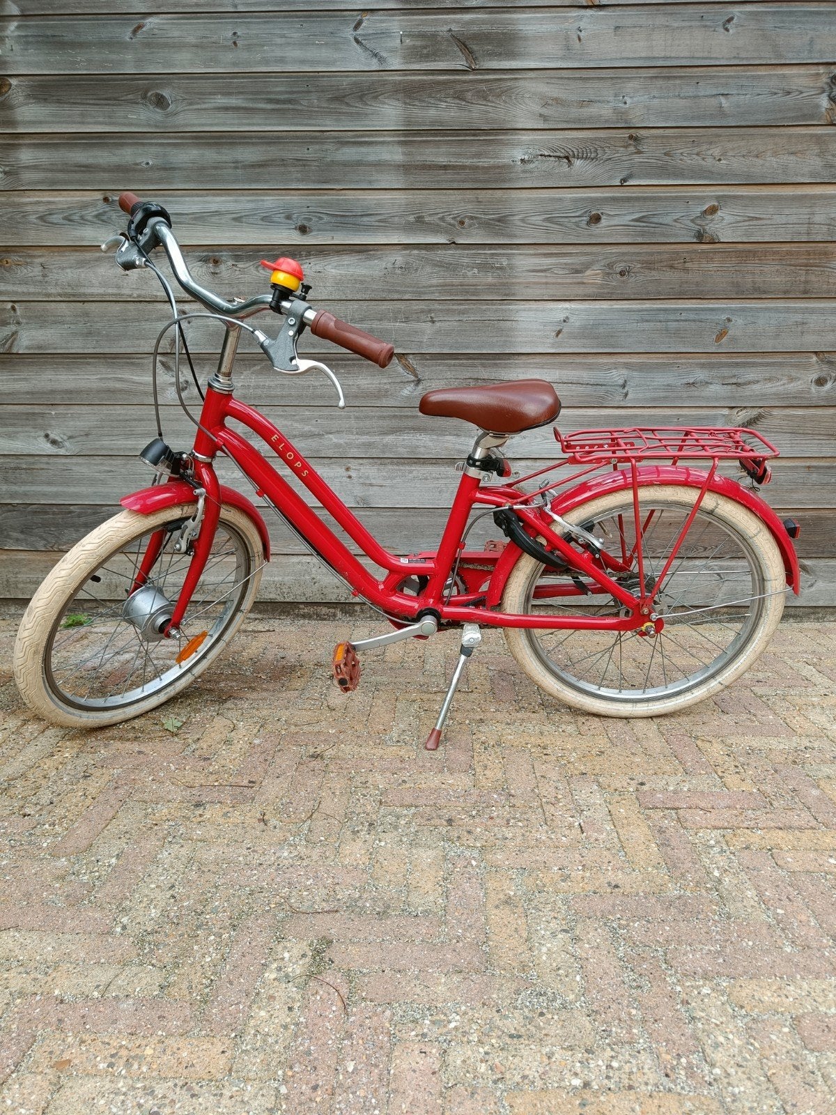 Rode kinderfiets met versnellingen, slot en verlichting, Fietsen en Brommers, Ophalen, 20 inch of meer, Gebruikt, Velgrem