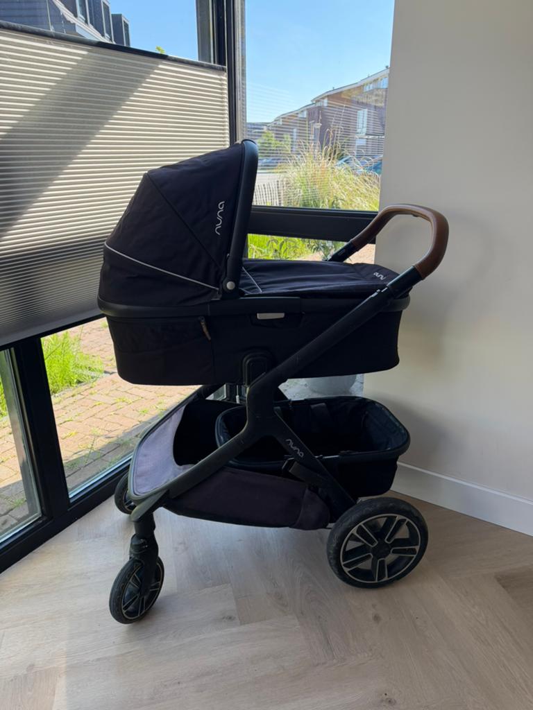 Gratis! Complete kinderwagen | Nuna demi grow, Kinderen en Baby's, Kinderwagens en Combinaties, Ophalen, Zo goed als nieuw, Overige merken