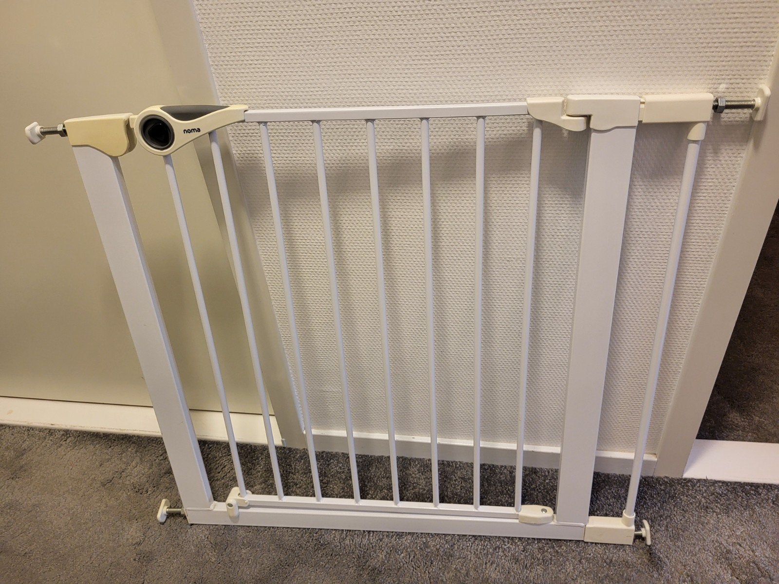 Verstelbaar traphekje met drempel, 75-90 cm breed, Kinderen en Baby's, Ophalen, Gebruikt, Klemhekje, Metaal of IJzer