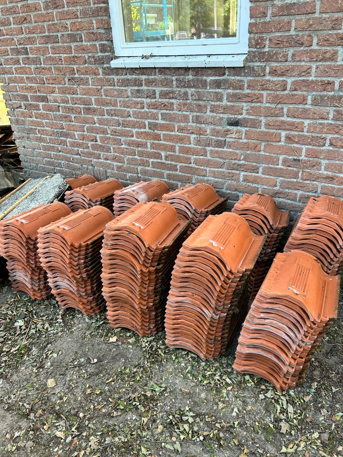 Monier 5 dakpannen, Doe-het-zelf en Verbouw, Dakpannen en Dakbedekking, Ophalen, Gebruikt, Steen of Klei, 15 m² of meer