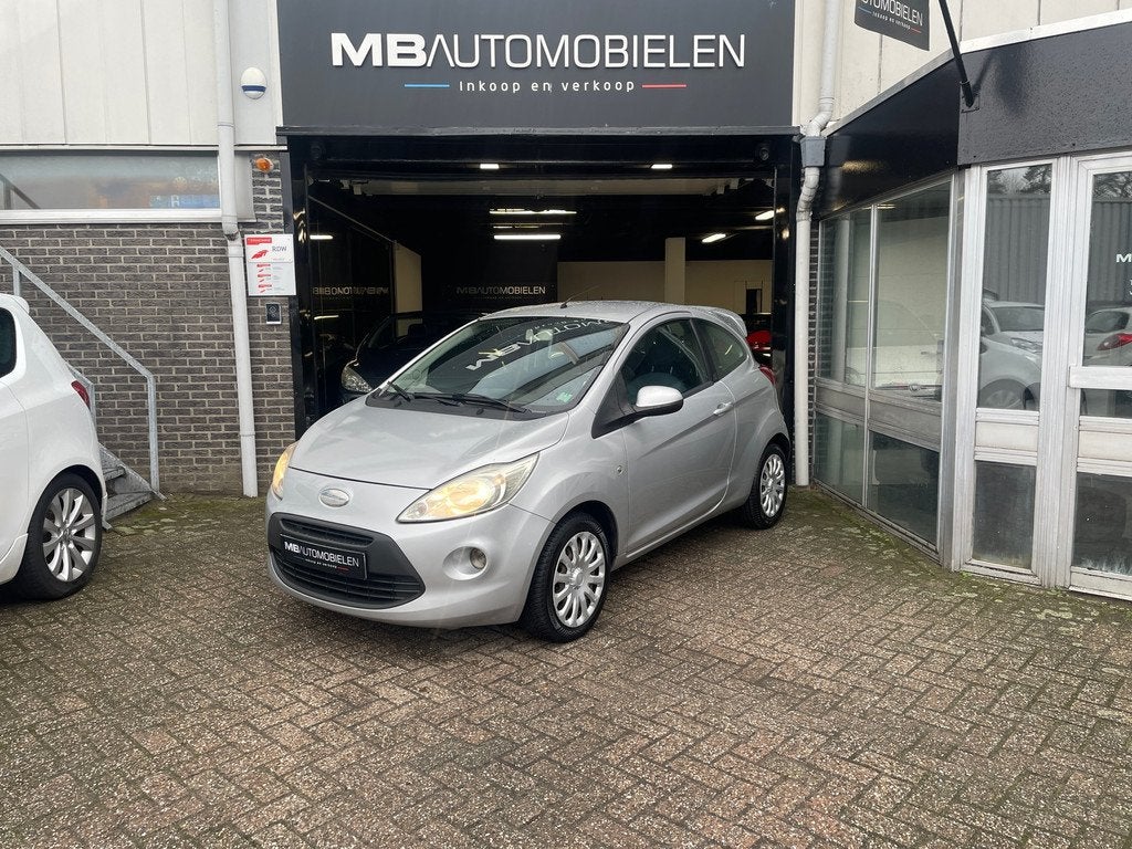 Ford Ka 1.2 Titanium/Zilver/Airco/Nap/Sport Uivoering/1 JR A, Auto's, Voorwielaandrijving, Gebruikt, 1242 cc, 4 cilinders