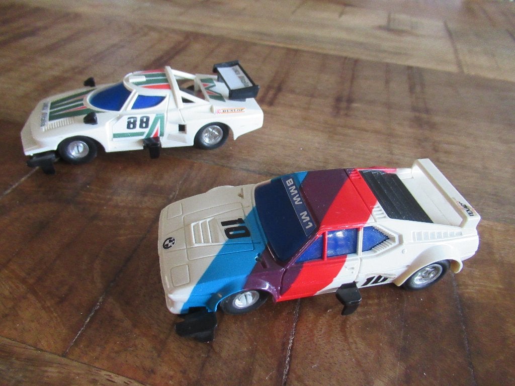 2x slot car racewagen slotcar Lancia Alitalia BMW M1, Ophalen of Verzenden, Gebruikt, Elektrisch, Overige merken