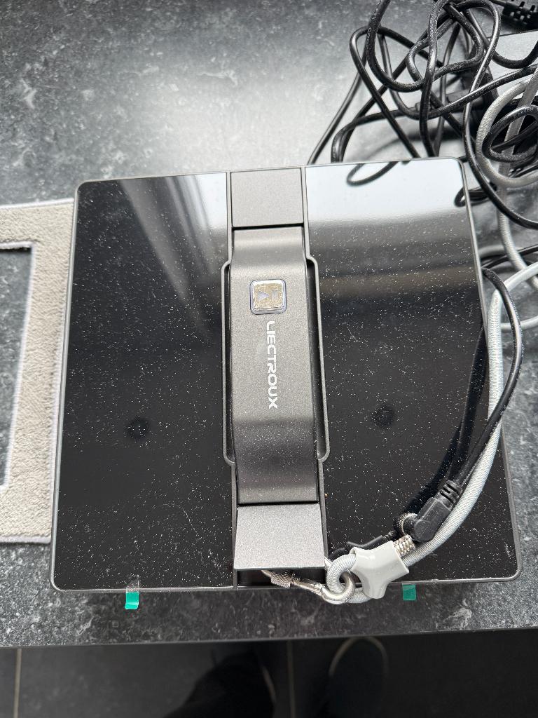 Raamwasrobot, Ophalen, Zo goed als nieuw, Minder dan 1200 watt, Robotstofzuiger