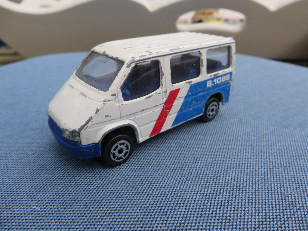 Majorette Ford Transit airport, Ophalen of Verzenden, Gebruikt, Auto