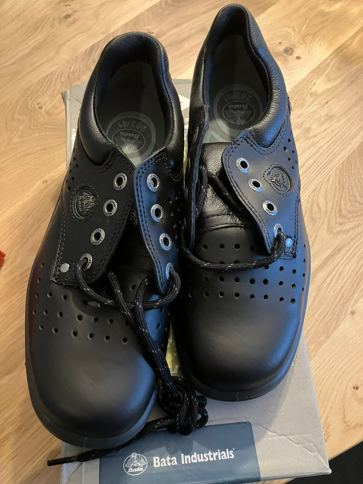 Bata zwarte werkschoenen maat 41. Nieuw!, Ophalen of Verzenden, Nieuw