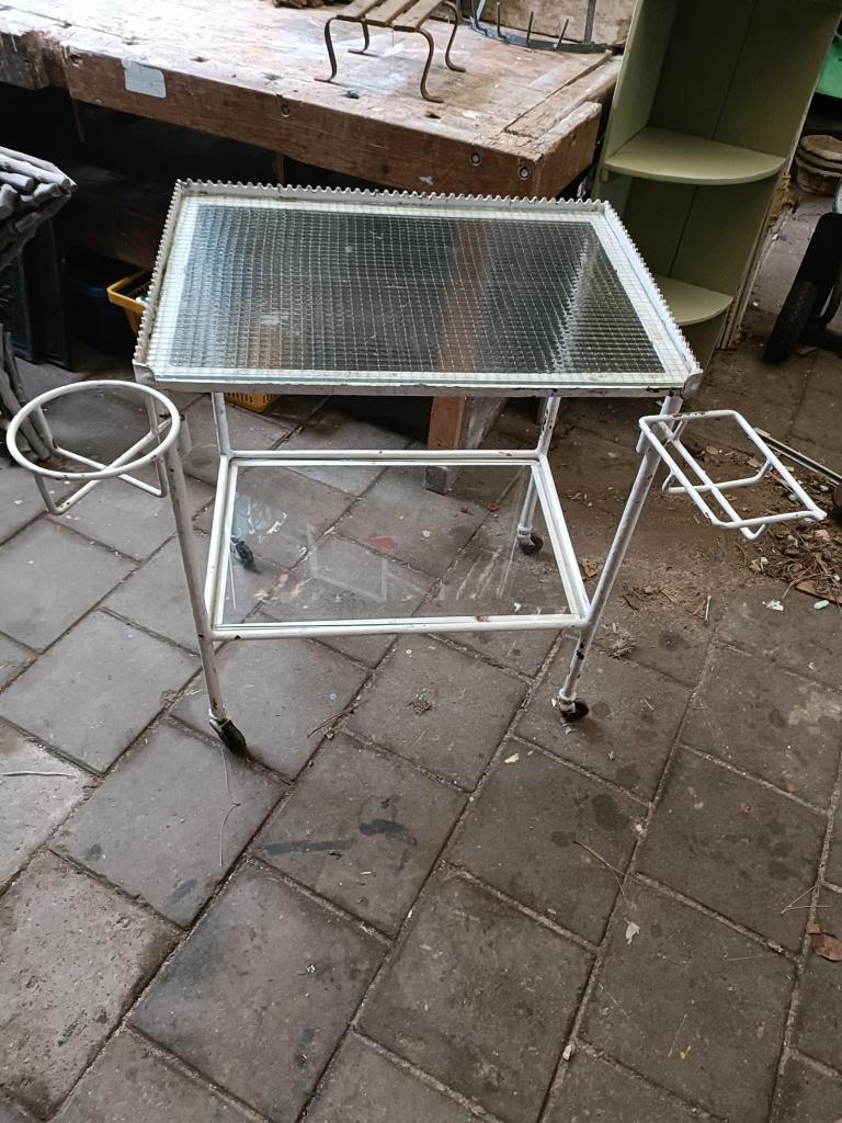 vintage stalen ziekenhuis trolley, Ophalen, Huis en Inrichting