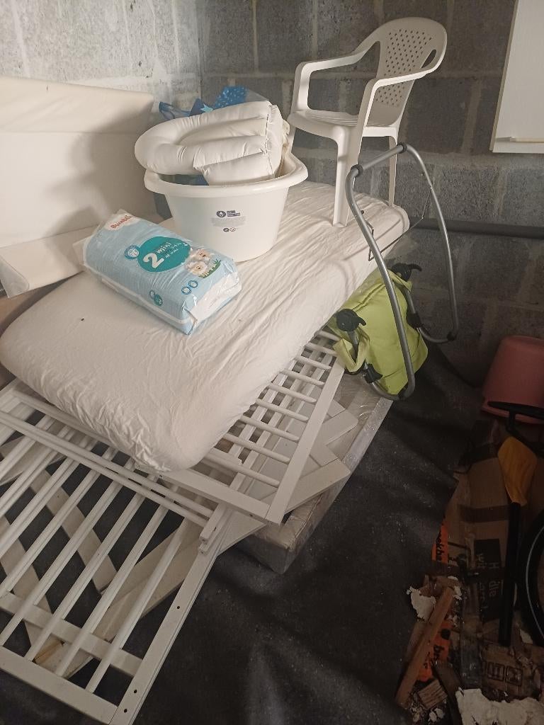 Babykamer wit, Ophalen, Nieuw, Wanddecoratie
