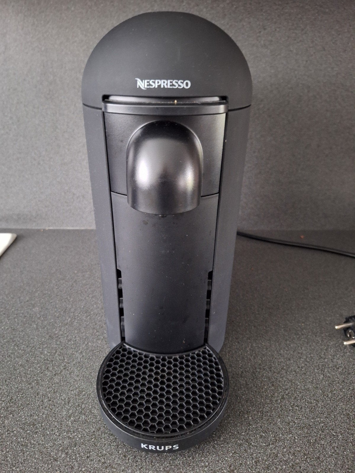 Nespresso Krups Vertuo koffiezet apparaat, Ophalen, Afneembaar waterreservoir