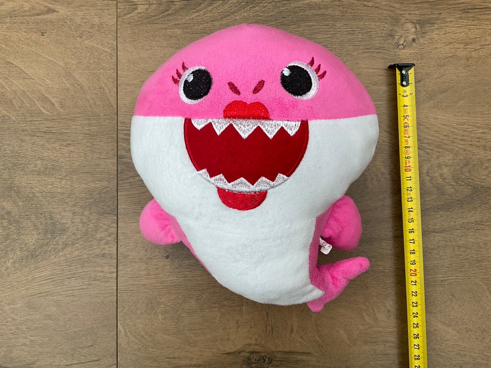 Zgan, niet kapot, geen vlekken, roze baby shark knuffel, Kinderen en Baby's, Speelgoed | Knuffels en Pluche, Ophalen, Zo goed als nieuw
