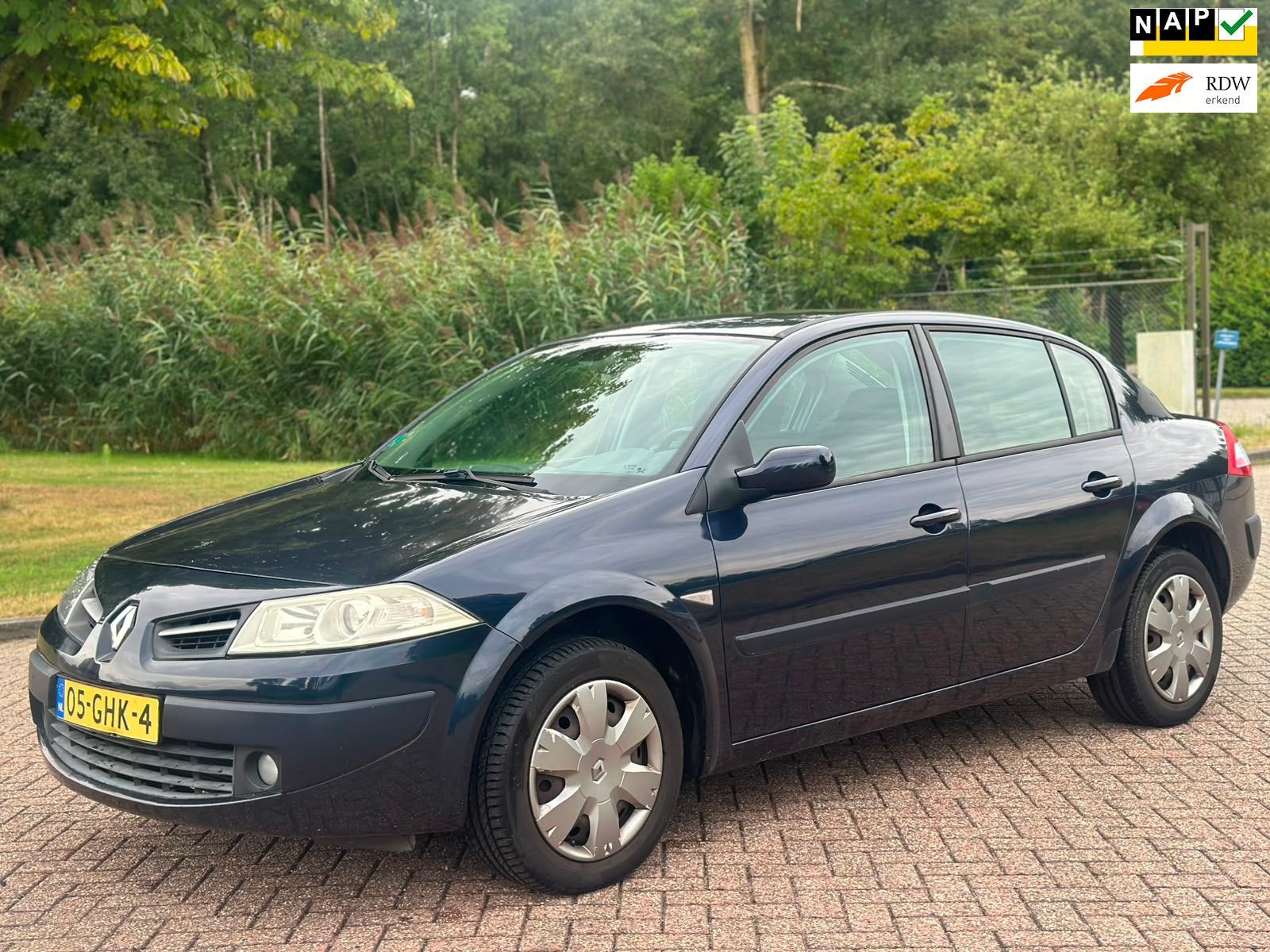Renault Mégane 2.0-16V Business Line/AIRCO/CRUISE/PARKEERSE, 1998 cc, Gebruikt, 4 cilinders, Blauw