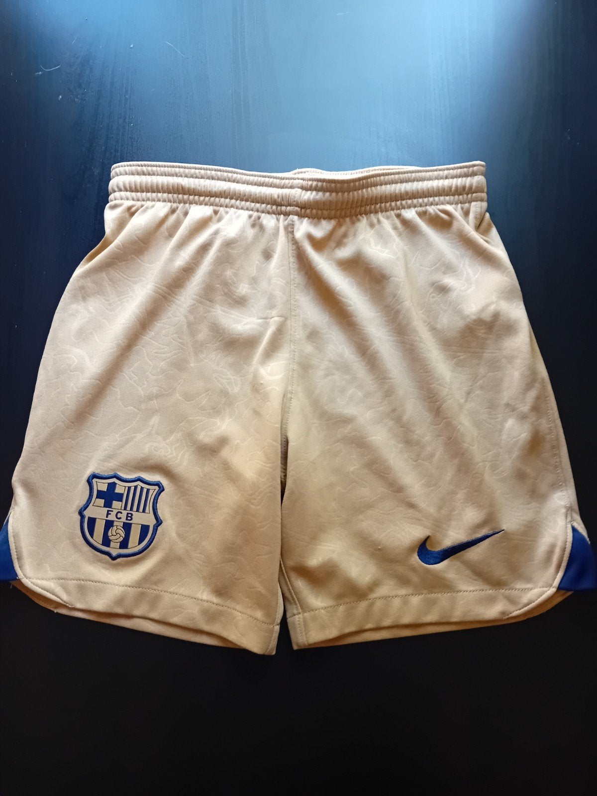 Kinder FC Barcelona Broekje - Maat 128/137, Gebruikt, Sport- of Zwemkleding, Ophalen of Verzenden, Nike