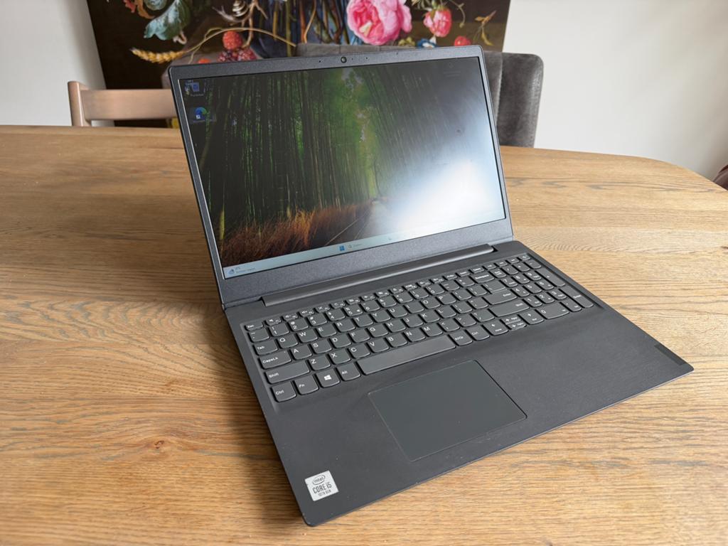Lenovo V15-IIL (i5/8gb/256GB/win11), Computers en Software, Windows Laptops, Zo goed als nieuw, 15 inch, 2 tot 3 Ghz, Ophalen