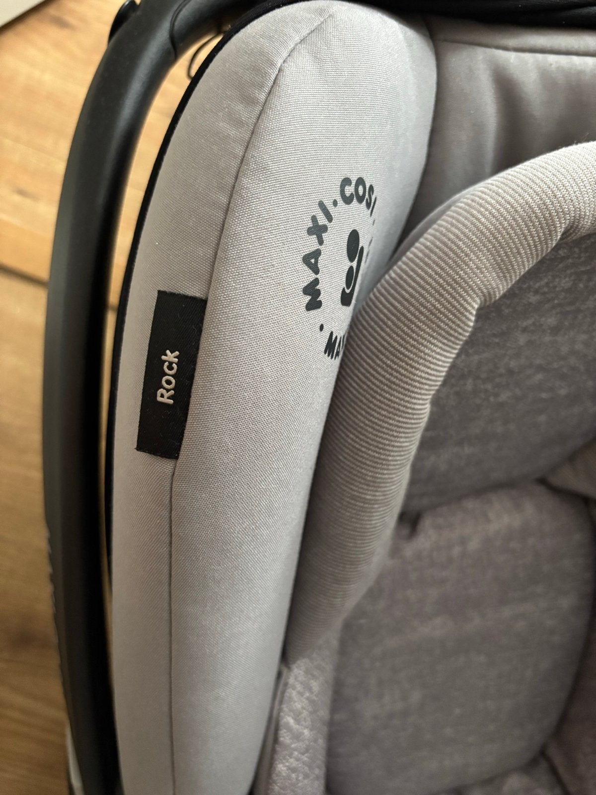 Maxi-Cosi Rock baby autostoel - Zo goed als nieuw, Autogordel of Isofix, Zo goed als nieuw, 0 t/m 13 kg, Maxi-Cosi