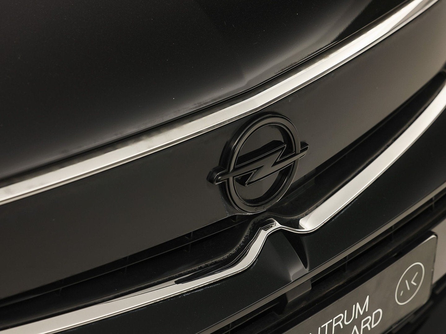 Foto 25 van Opel Grandland 1.6 Turbo Plug-In Hybrid Elegance Black Pack