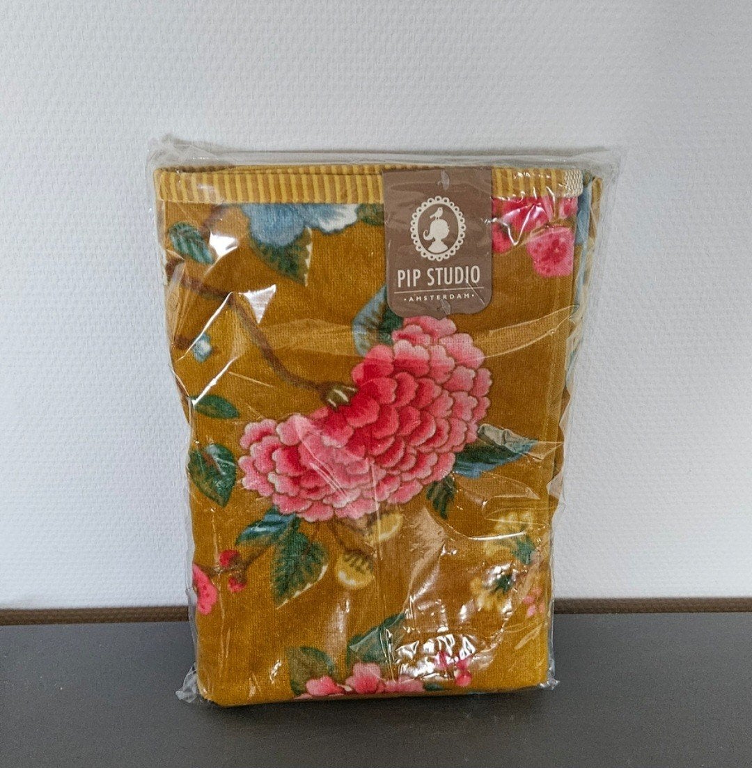 Nieuwe Pip Studio Handdoek - Geel met Bloemenprint, Nieuw, Geel, Handdoek, Pip Studio