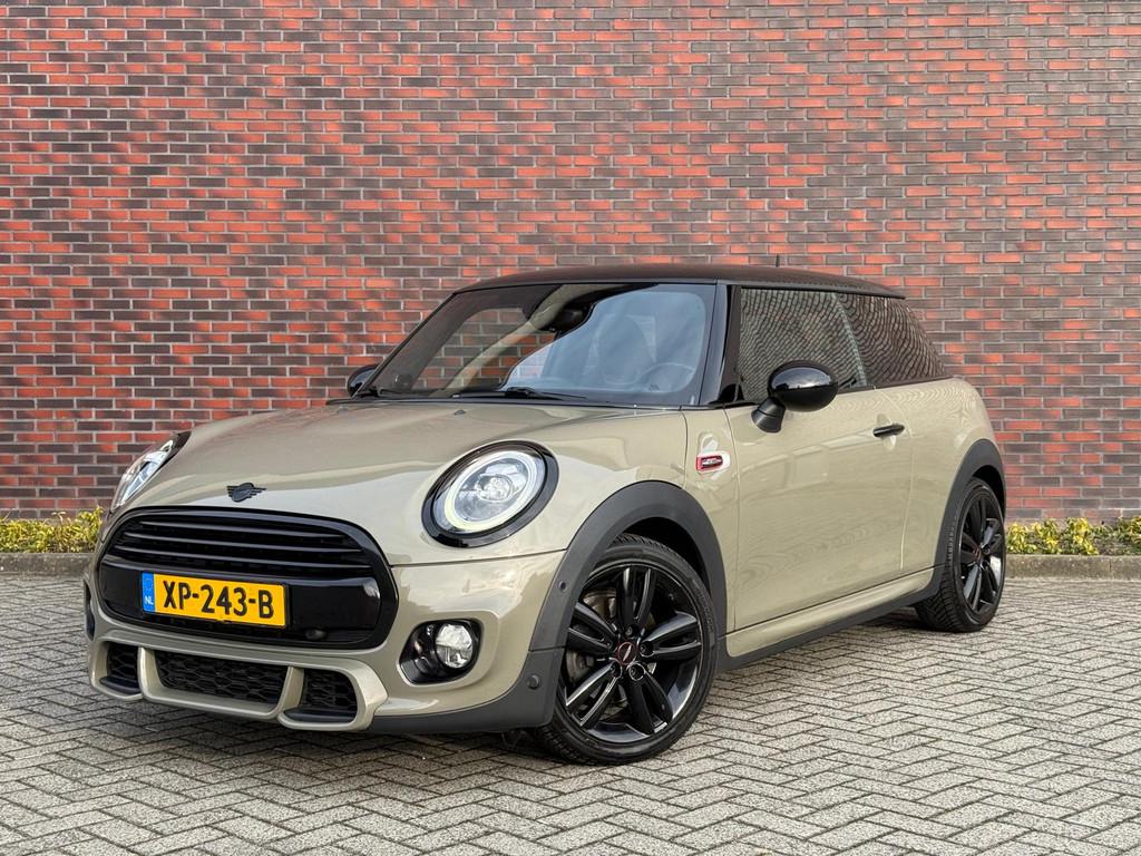 MINI Mini 1.5 Cooper John Cooper Works Harman & Kardon Camer, Auto's, Mini, 136 pk, Gebruikt, Zwart, 4 stoelen