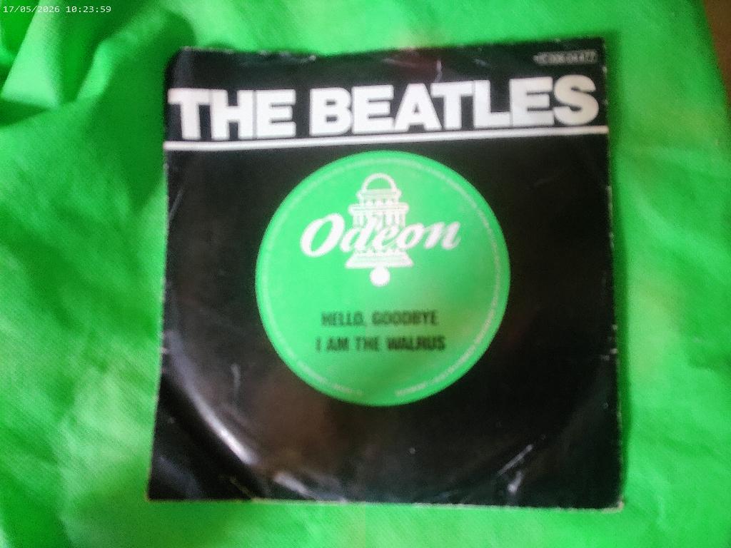 The Beatles - Hello Goodbye / I am the Walrus, Cd's en Dvd's, Vinyl Singles, Fotohoes, Ophalen of Verzenden, Gebruikt, Rock en Metal