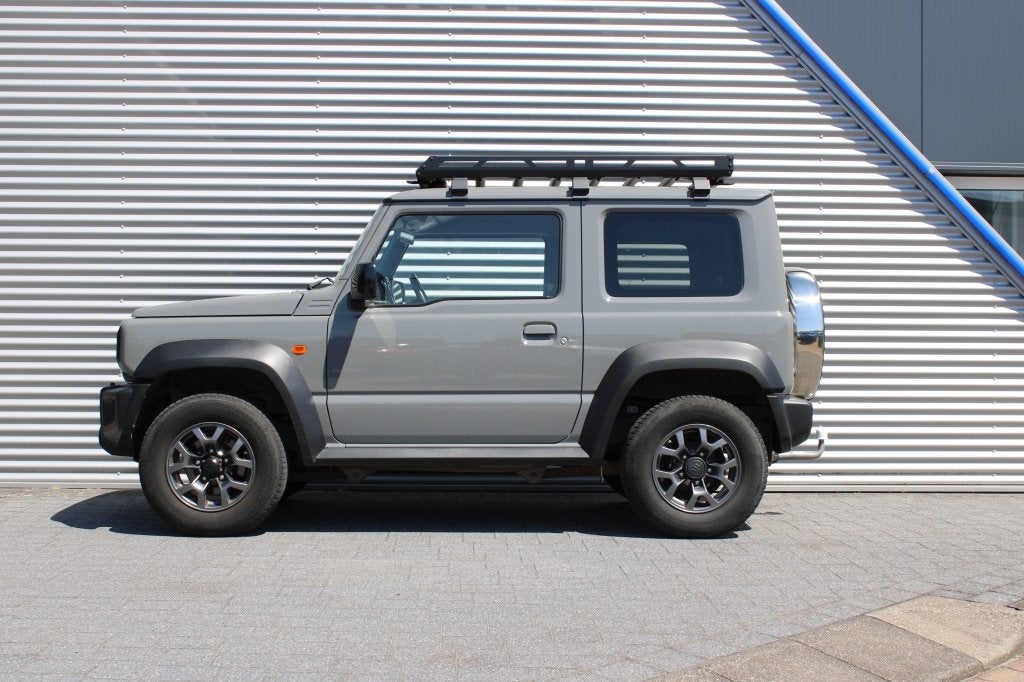 Suzuki Jimny 1.5 Stijl | 4x4 | AllGrip | 4 Persoons | Roofra, Auto's, Suzuki, 1350 kg, Gebruikt, Zwart, 4 cilinders
