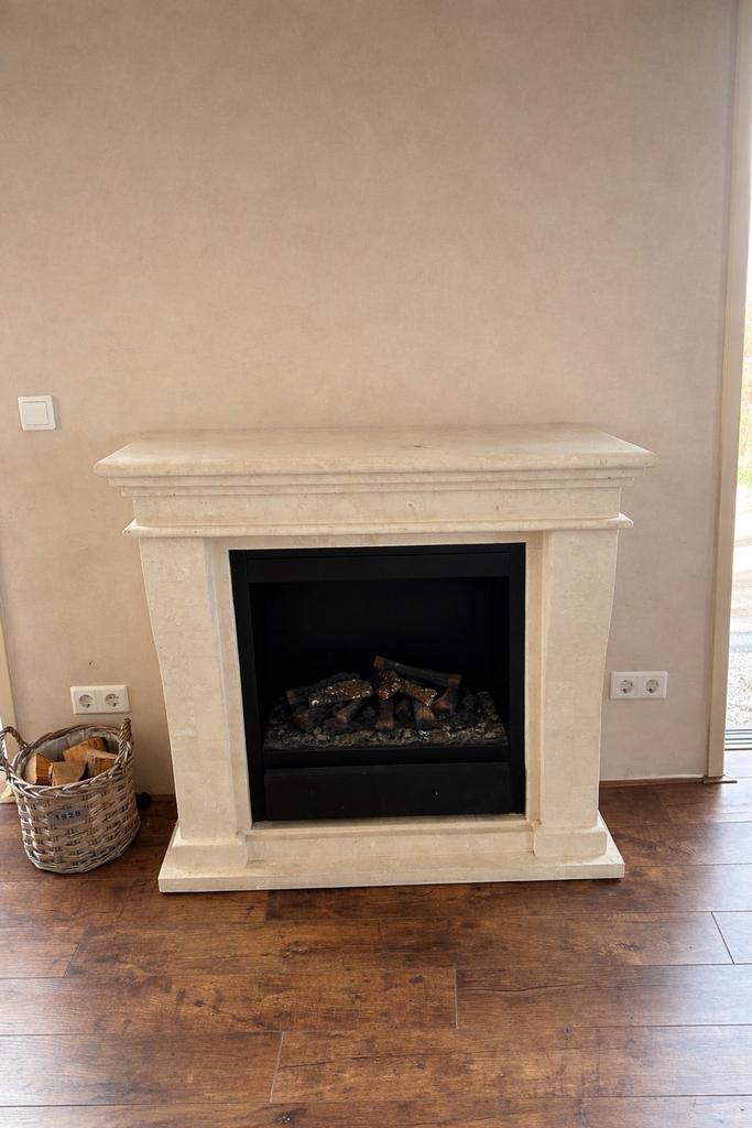 Electrische openhaard marmerlook, Huis en Inrichting, Ophalen, Zo goed als nieuw, Vrijstaande haard, Elektrische haard